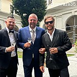Svatby se zastnili i David Pastrk s Filipem Hronkem.