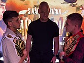 Mawar nemí�í do v�zení, ale do ringu se Sivákem. V�t�ina lidí je na stran�...