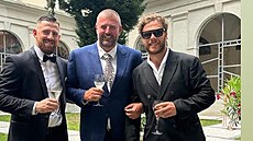 Svatby se zúastnili i David Pastrák s Filipem Hronkem.