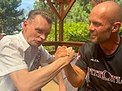 Ale Bejr zbrojí proti Clash of the Stars. Krek potvrdil, e si ho najalo...