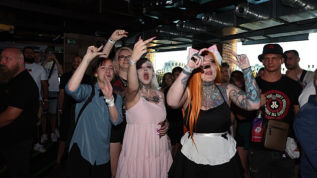 Tiskovka Clash of the Stars