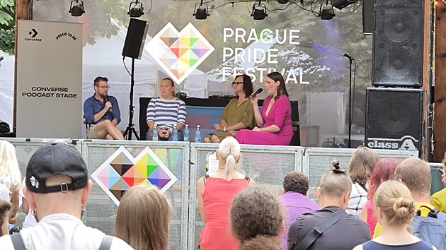 Na Prague Pride vystupovala i Dominika Petr, kerou proslavila Vmna manelek