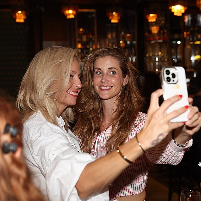 Jana Bern�kov� na premi��e filmu Mord