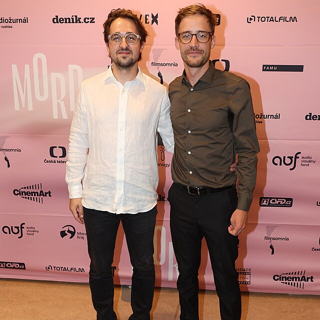 Producent Mat�j Pacl�k a re�is�r Adam Martinec