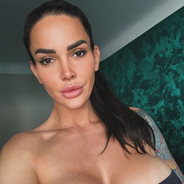Chloe Lamour