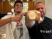 Jon Mariánek se vydal na �eské pivo