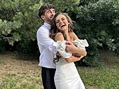 Julie Hojdyszová, Lu Jambor a jejich svatba. �lo v�ak jen o focení.