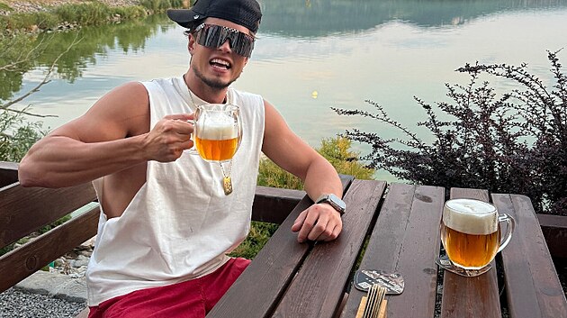 Jon Marinek se vydal na esk pivo