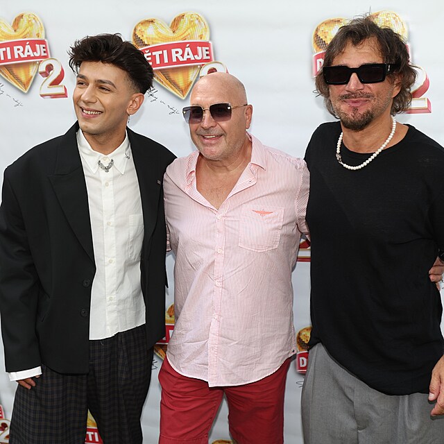 Tiskov� konference D�ti r�je