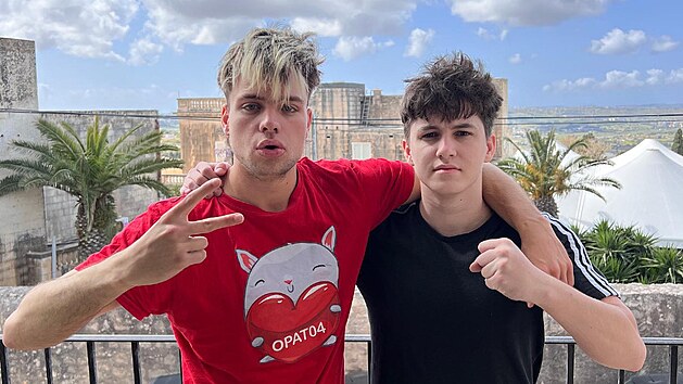 Youtuber DodoCZ se streamerem Opatem