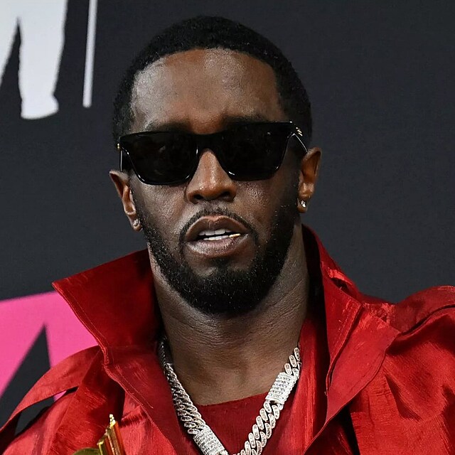 Rapper Diddy je ve vazb. Hned nkolik en ho aluje za znsilnn a napaden,...