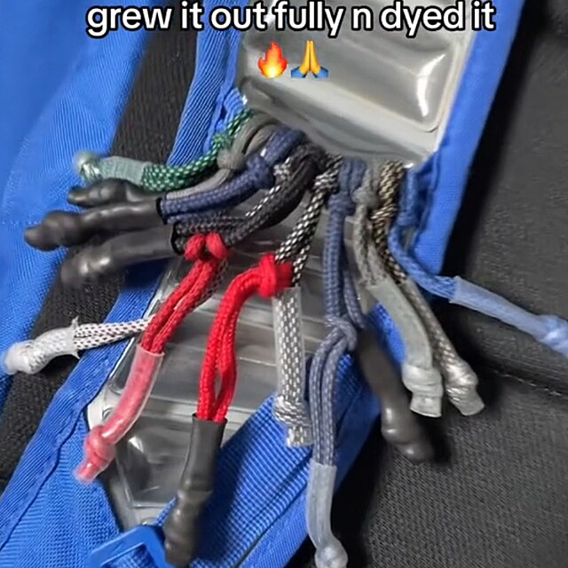 Na TikToku se objevil dal�� bizarn� trend. Lid� kradou ostatn�m zipy z batoh�...