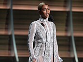P�ekrásn� vypadala zp�va�ka Beyonce, která se stala hlavní hv�zdou v�erej�í...