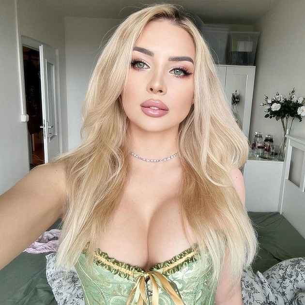 Nicole Šáchová ze Zrádců schytala kritiku za svůj denní vlog. Tak kde to jsme, lidi, reaguje influencerka