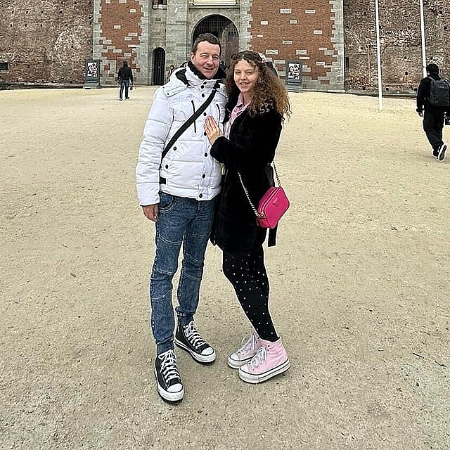 Romantick� fotografie Lucie Ottov� a Petra Jablonsk�ho z jejich spole�n�ho v�letu.