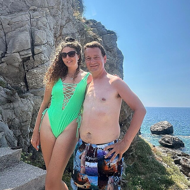 Petr Jablonsk� a Lucie Ottov� na dovolen� u mo�e � Fotografie z l�ta 2024, kdy...