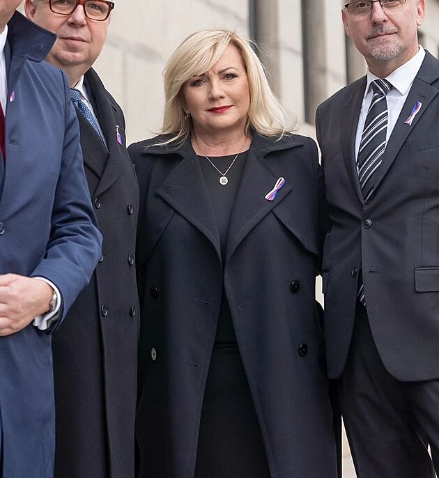 Alena Schillerov�.