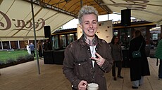 Vojt�ch Drahokoupil a K�est charitativního kalendá�e Nadace Ane�ka ve...