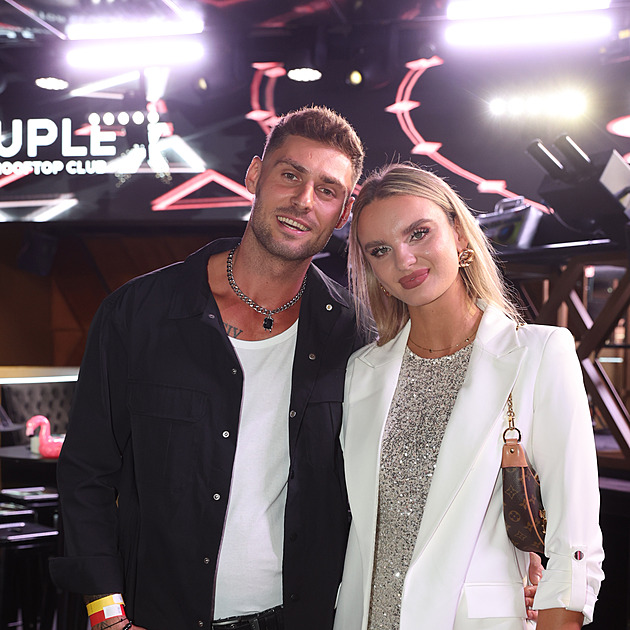 Vít�zové Trabo a Kristi