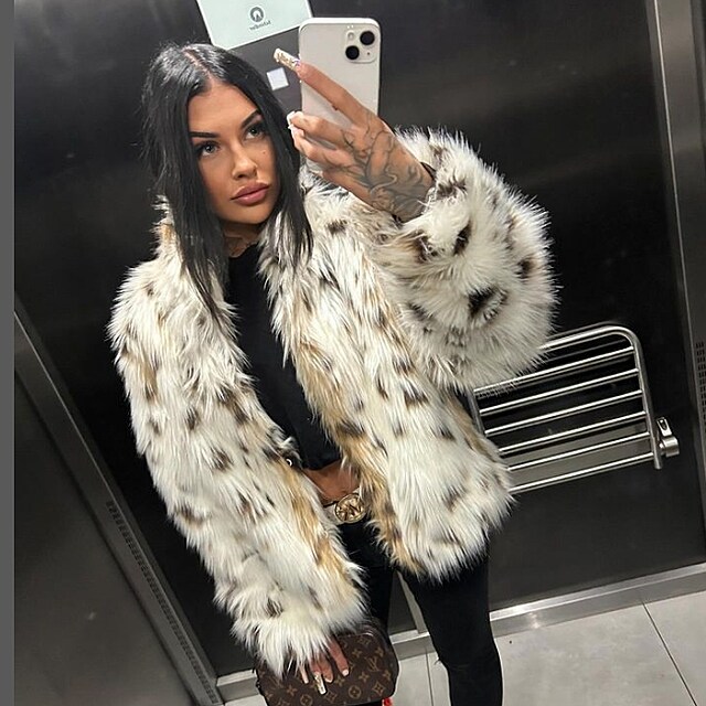 Chloe Heart vysv�tluje tvrdou realitu porna.