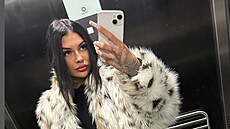 Chloe Heart vysv�tluje tvrdou realitu porna.