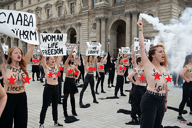 Demonstrace hnutí Femen