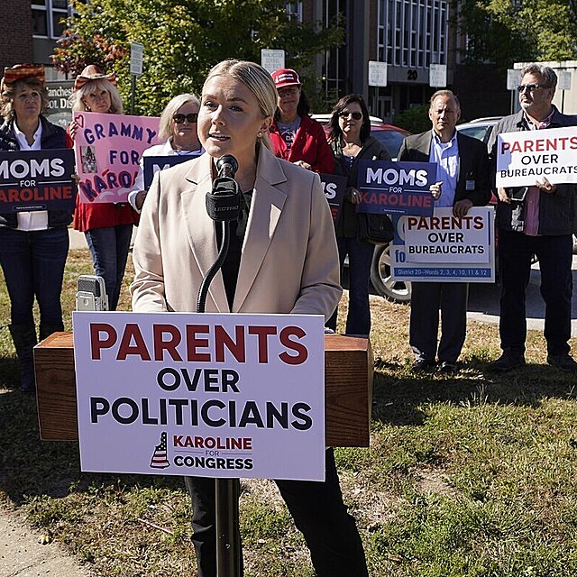 Karoline Leavittov�