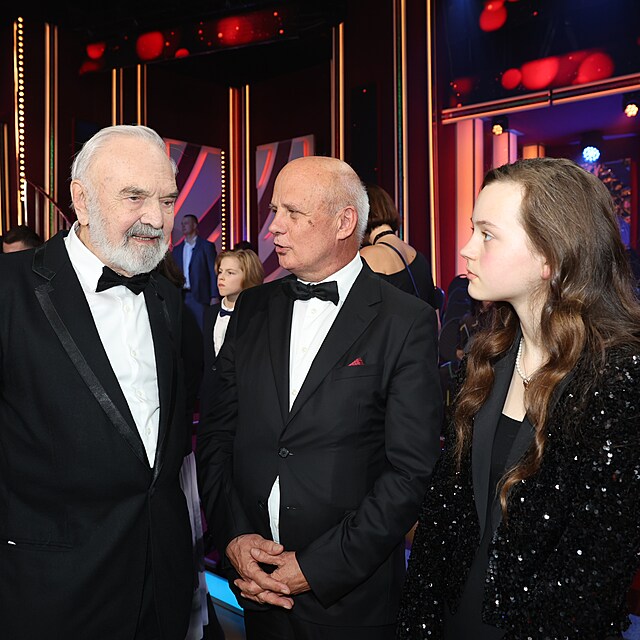 Dal�� d�l StarDance pod z�titou benefi�n�ho koncertu centra Paraple.