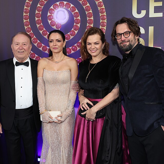 �erven� koberec �esk�ho slav�ka 2024