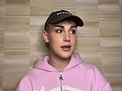 Tadeá� Kub�nka kon�í na YouTube.