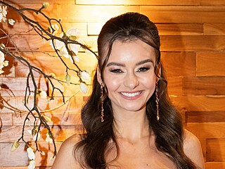 Julie Hojdyszov na Playboy dinner prty.