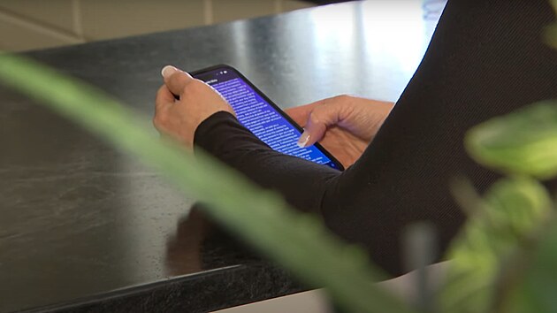 OnlyFans tv�rkyn� m�la nat��et sexu�ln� obsah v ciz�m byt�