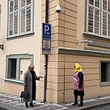 Alena Schillerov� jako Hranolka.