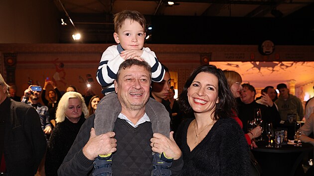 Man�el� Romana Go���kov� a Karel Jan�k na v�stav� Tutanchamon