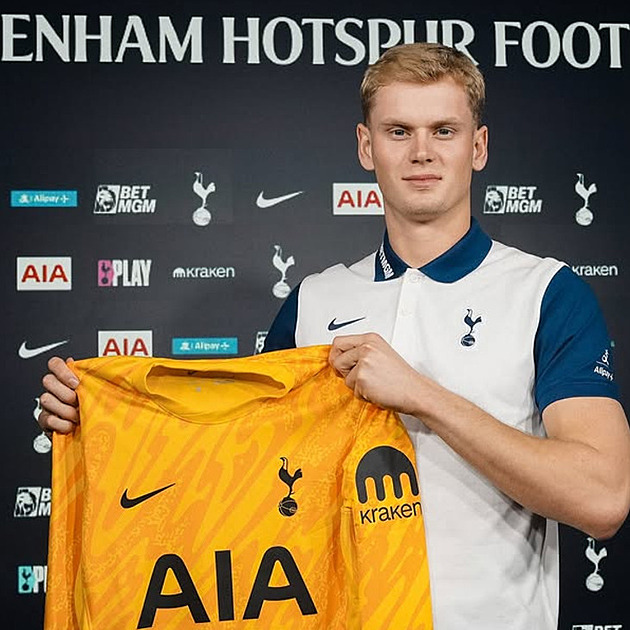 Z Vyškova až do Tottenhamu. Jak se gólman Antonín Kinský dostal na vrchol