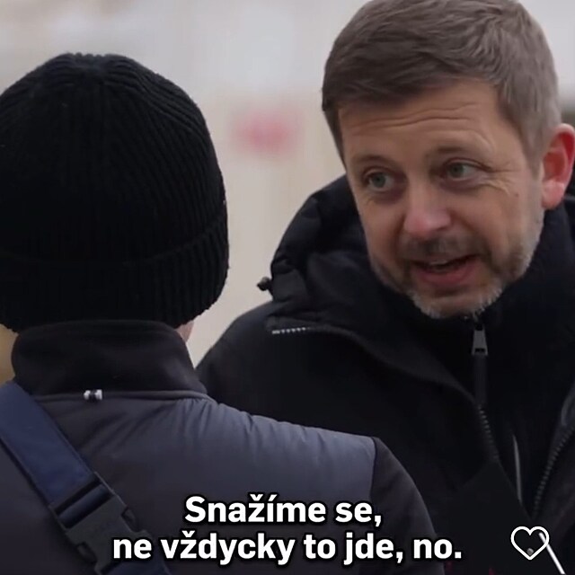 Zat�mo Fiala d�l�, co je pot�eba, Raku�an se sna��, ale ne v�dycky to jde. No.