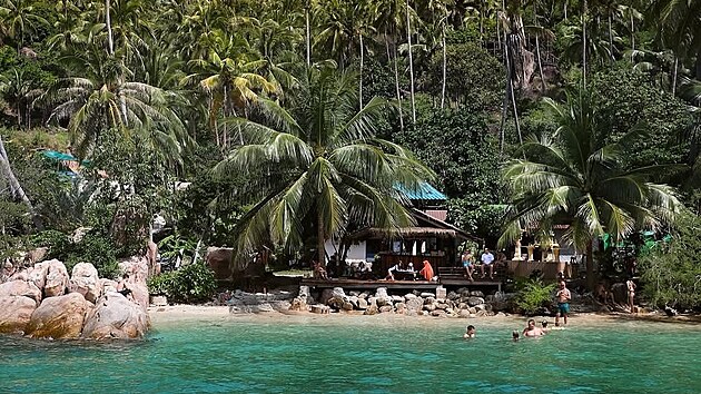 Na thajskm ostrov Koh Tao zemel dal turista