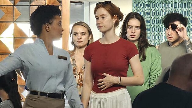 Denisa Melvaldov�, Nat�lie Halouzkov�, Dominika Ha�kov�, Renne Dang