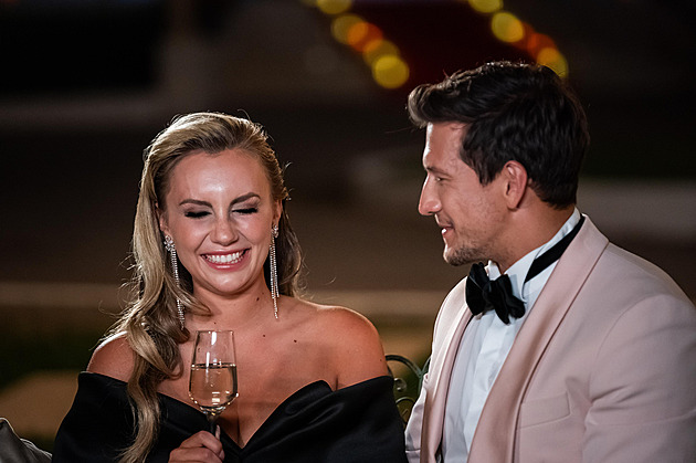 První český Bachelor získal přes sto tisíc nových sledujících. Zároveň čelí kritice, hlavně kvůli názorům na ženy