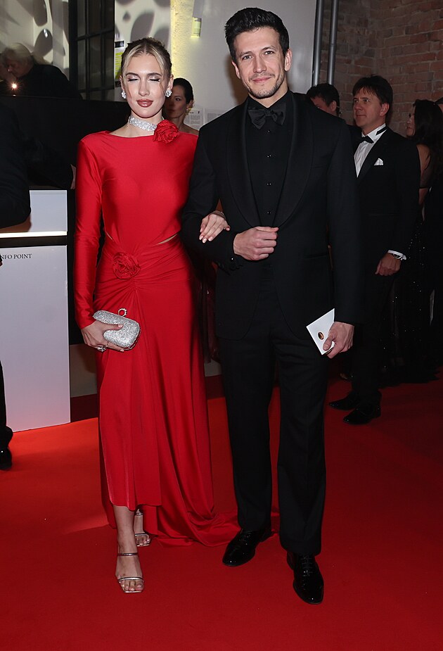 V�t�zn� pro z Bachelora Jan Solfronk a Sabina Sp�dov�.