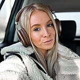 Stefany Mummy ob�as opravdu nep�em��l� nad t�m, co publikuje.