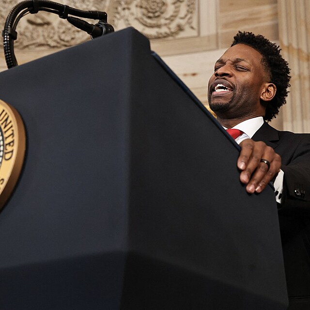 Lorenzo Sewell na inauguraci Trumpa.