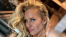 Simona Krainová vypadá fantasticky.