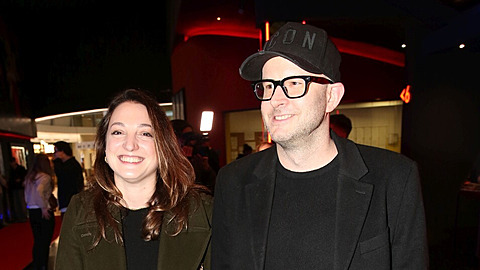 Tomá Bínek alias TMBK s pítelkyní