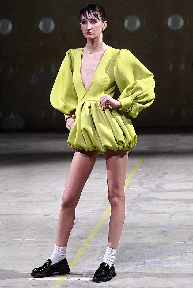 M�dn� p�ehl�dka Debbie Brown.