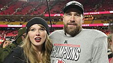 Taylor Swift a její partner Travis Kelce