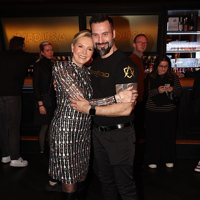 K�est singlu Carpe Vitam V�clava Noida B�rty a Eli�ky B�rtov�.