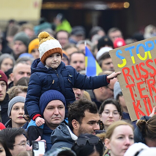 Demonstrace za Ukrajinu na Starom�stsk�m n�m�st�