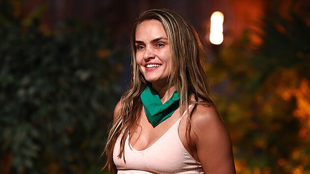 Proklet Denisy z Bachelora pokraovalo i v Survivoru. Vypadla jako prvn.