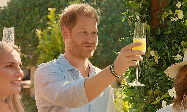Meghan Markle se ocitla opět pod palbou kritiky za dokument od Netflixu. Rozhodla se odpovědět dopisem